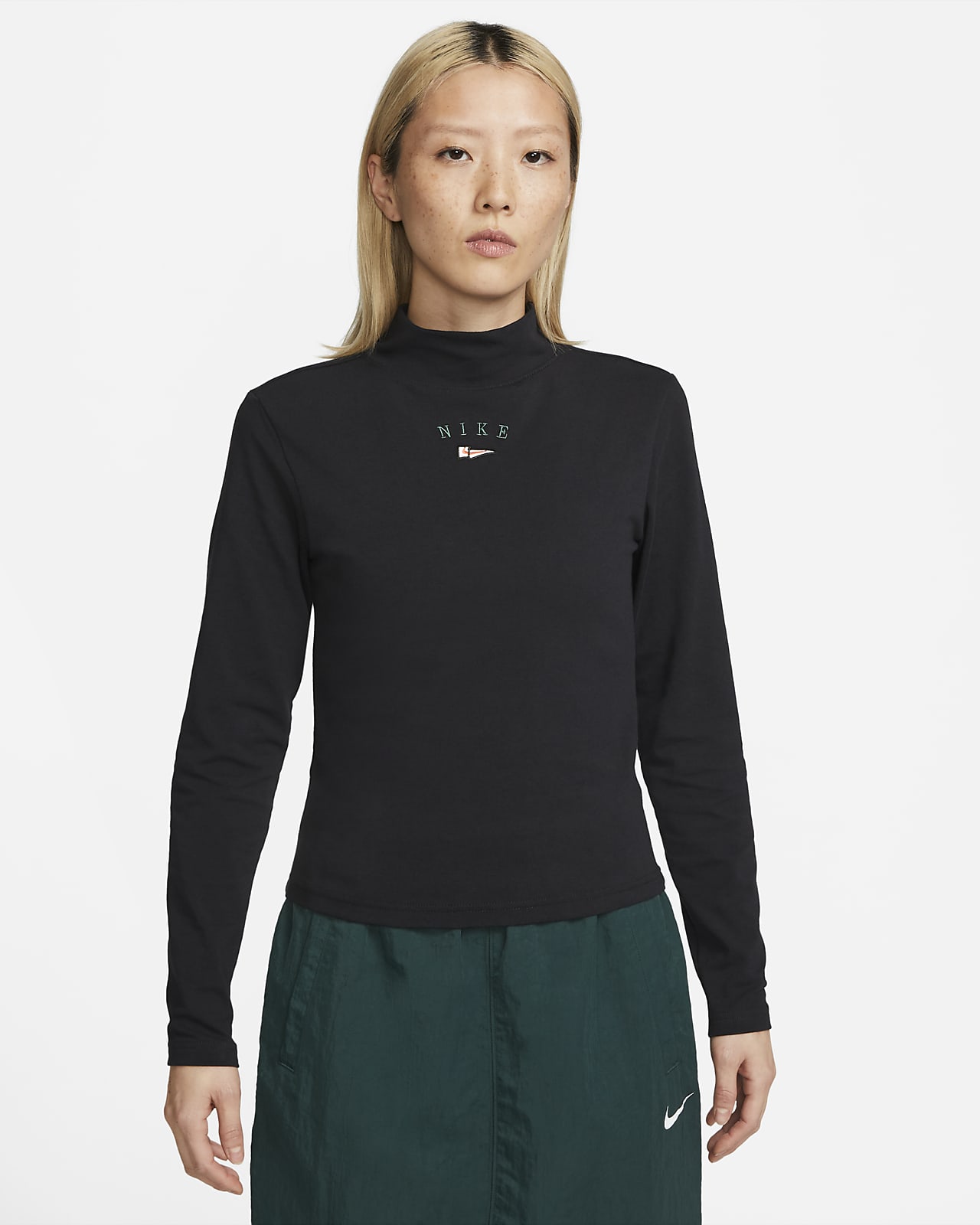 Nike Sportswear Women's Long-Sleeve Mock-Neck Top