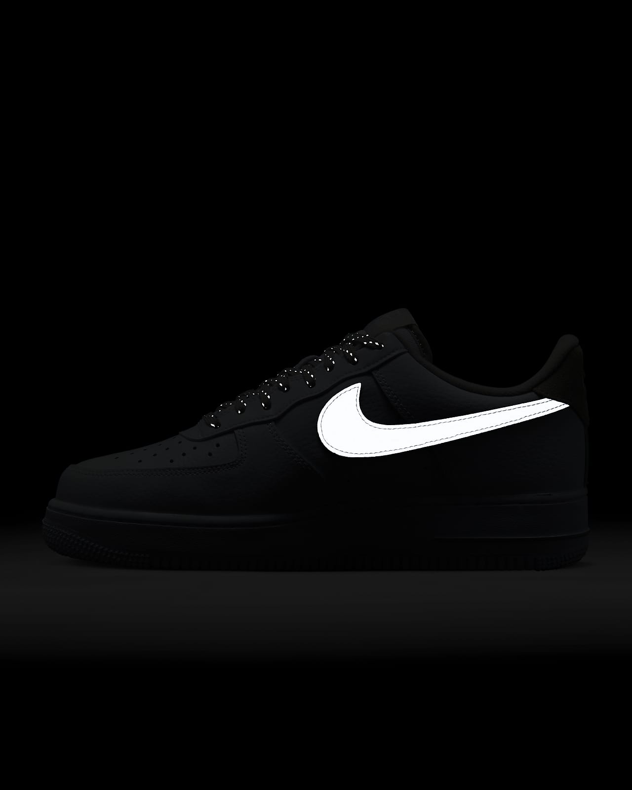 Nike hotsell reflecterende schoenen