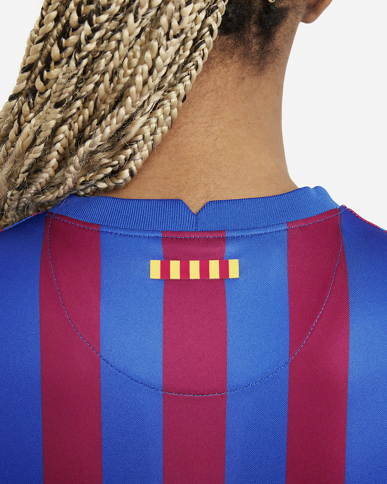 F.C. Barcelona 2021/22 Stadium Home Women's Football Shirt. Nike AT