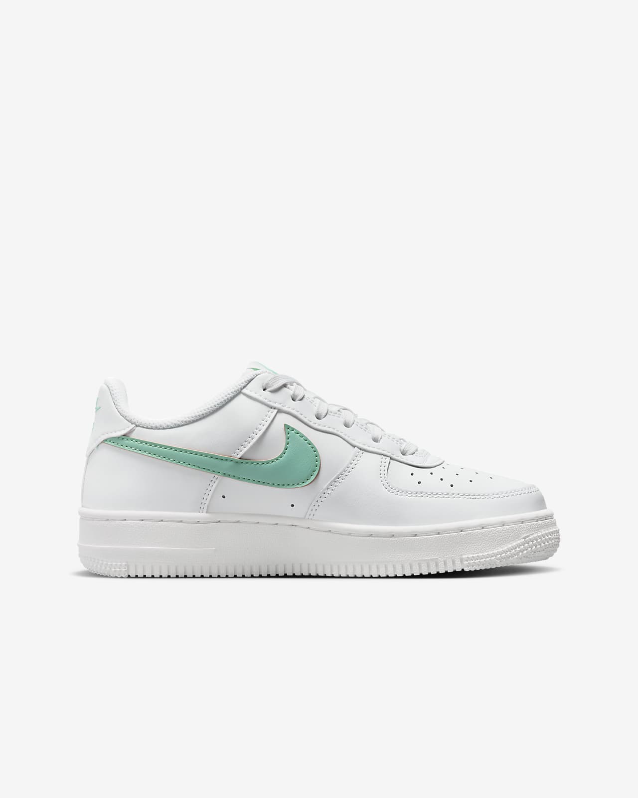 Nike Air Force 1 Older Kids' Shoes