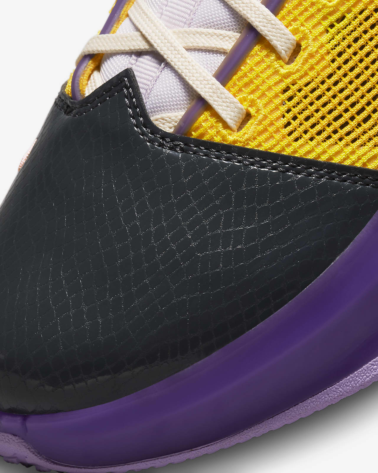 LeBron 19 Low Basketball Shoes. Nike AT