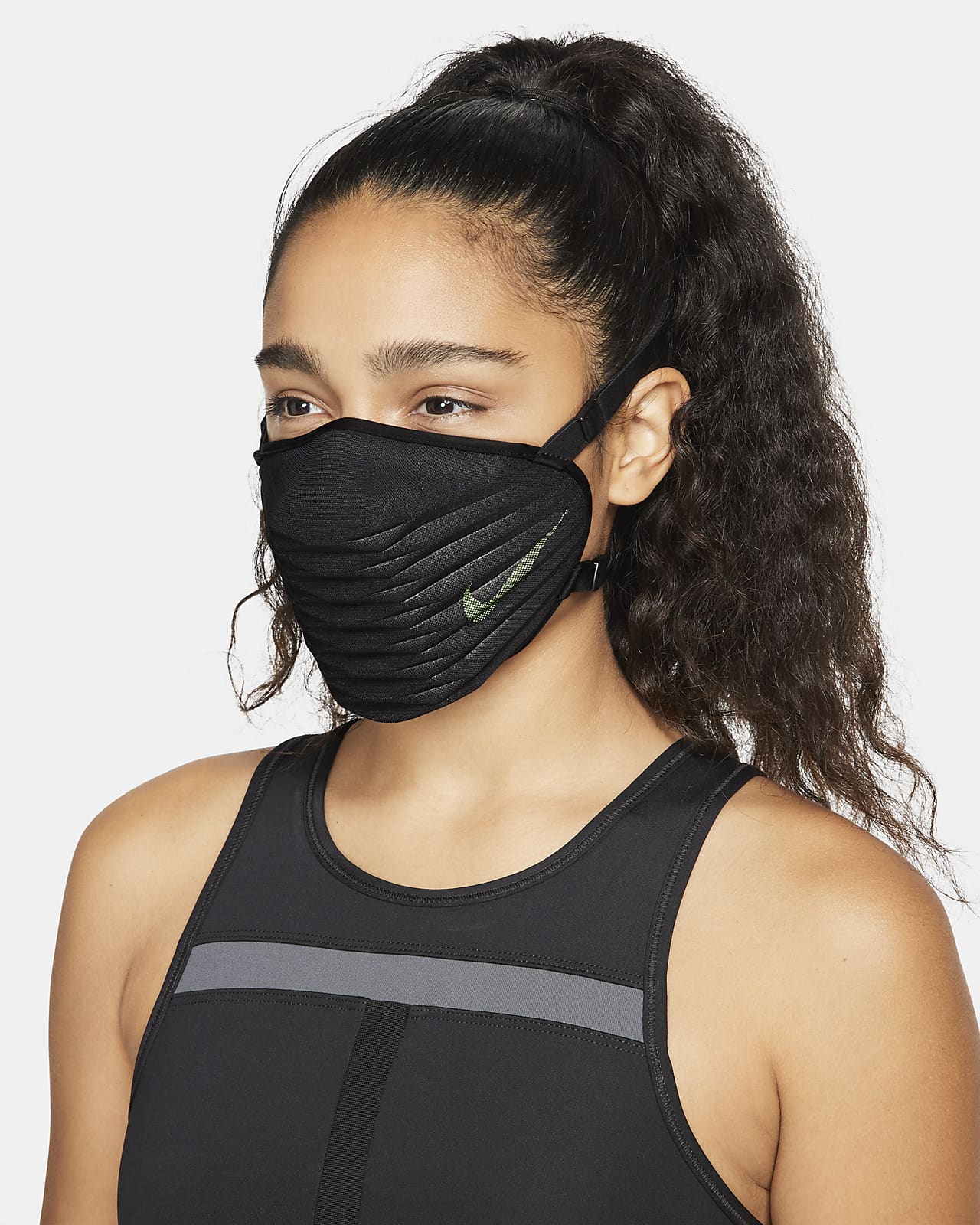 máscara de entrenamiento nike