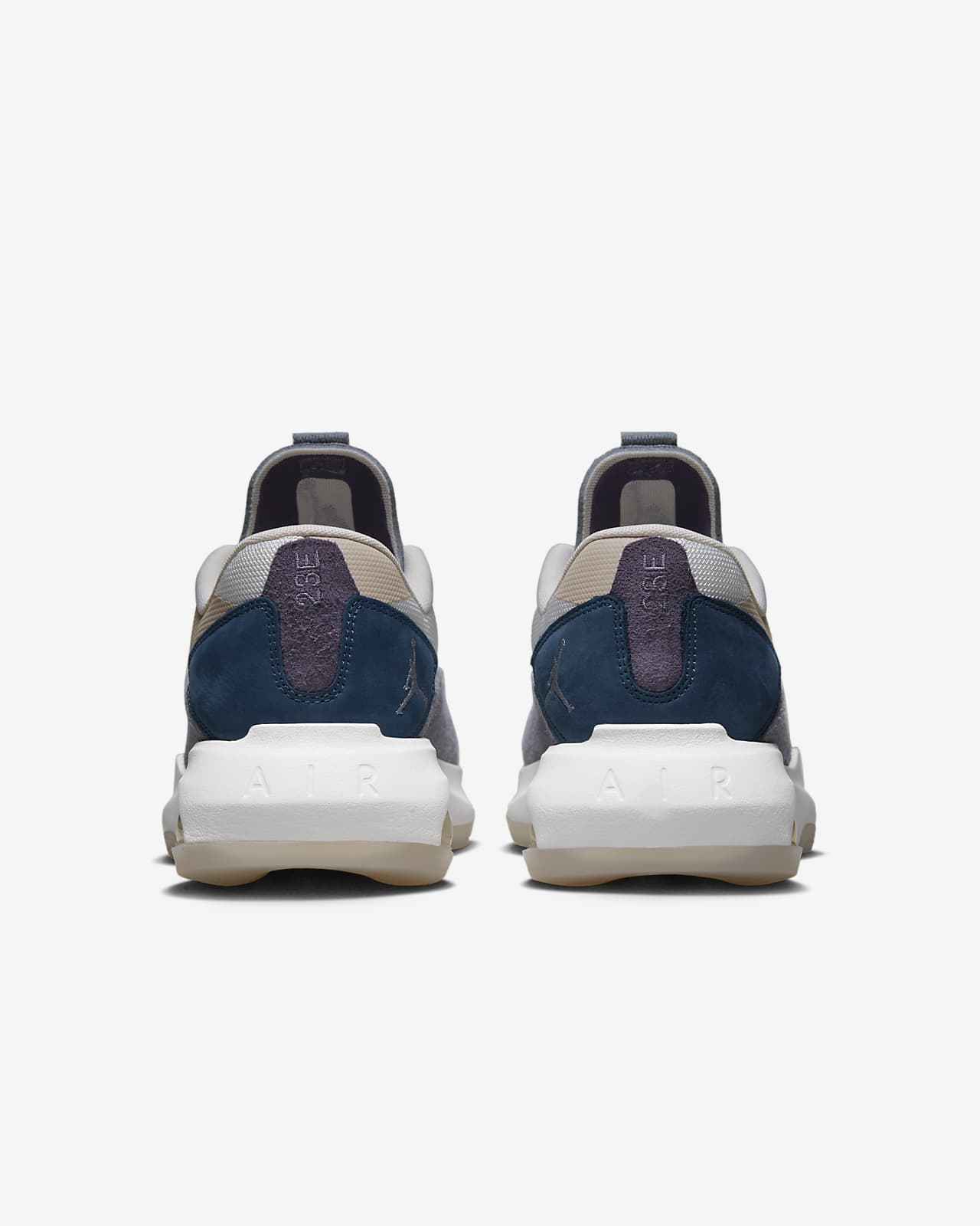 Jordan Air 200E Men's Shoes. Nike GB