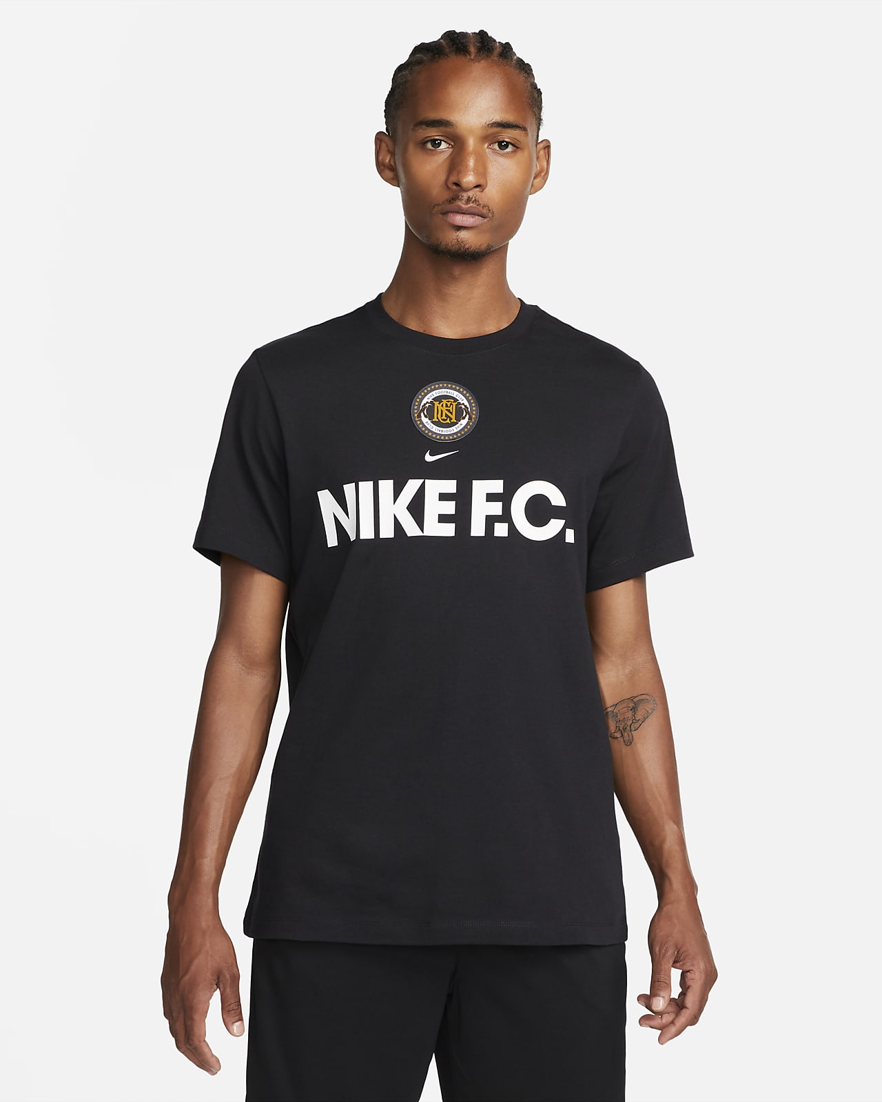 Nike Men's Football T-Shirt. Nike SK