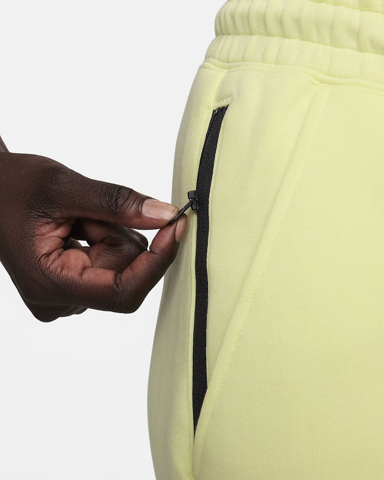 Nike Pants Womens Medium Black Tech Fleece Joggers Sweat Pants Ladies  30x26*
