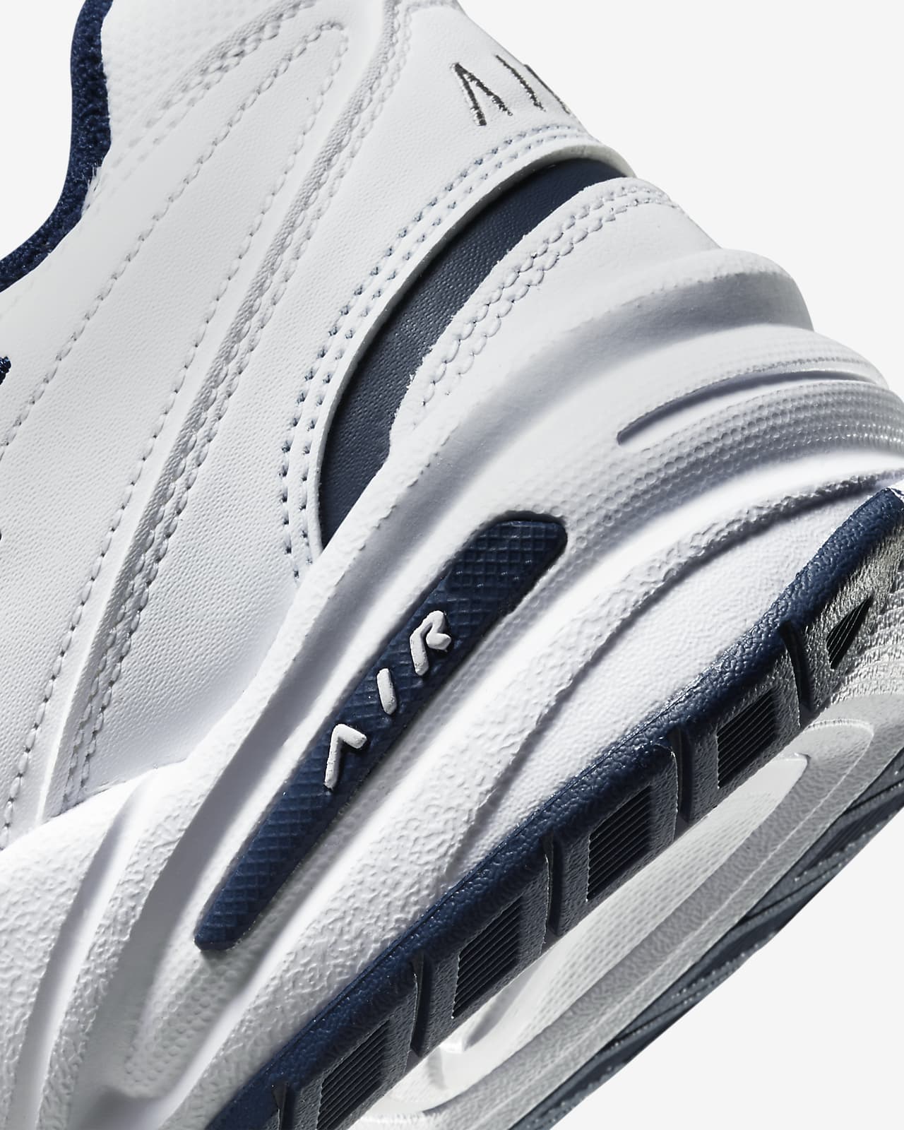 Nike Air Monarch IV 4E Wide | White | Men's Size 10