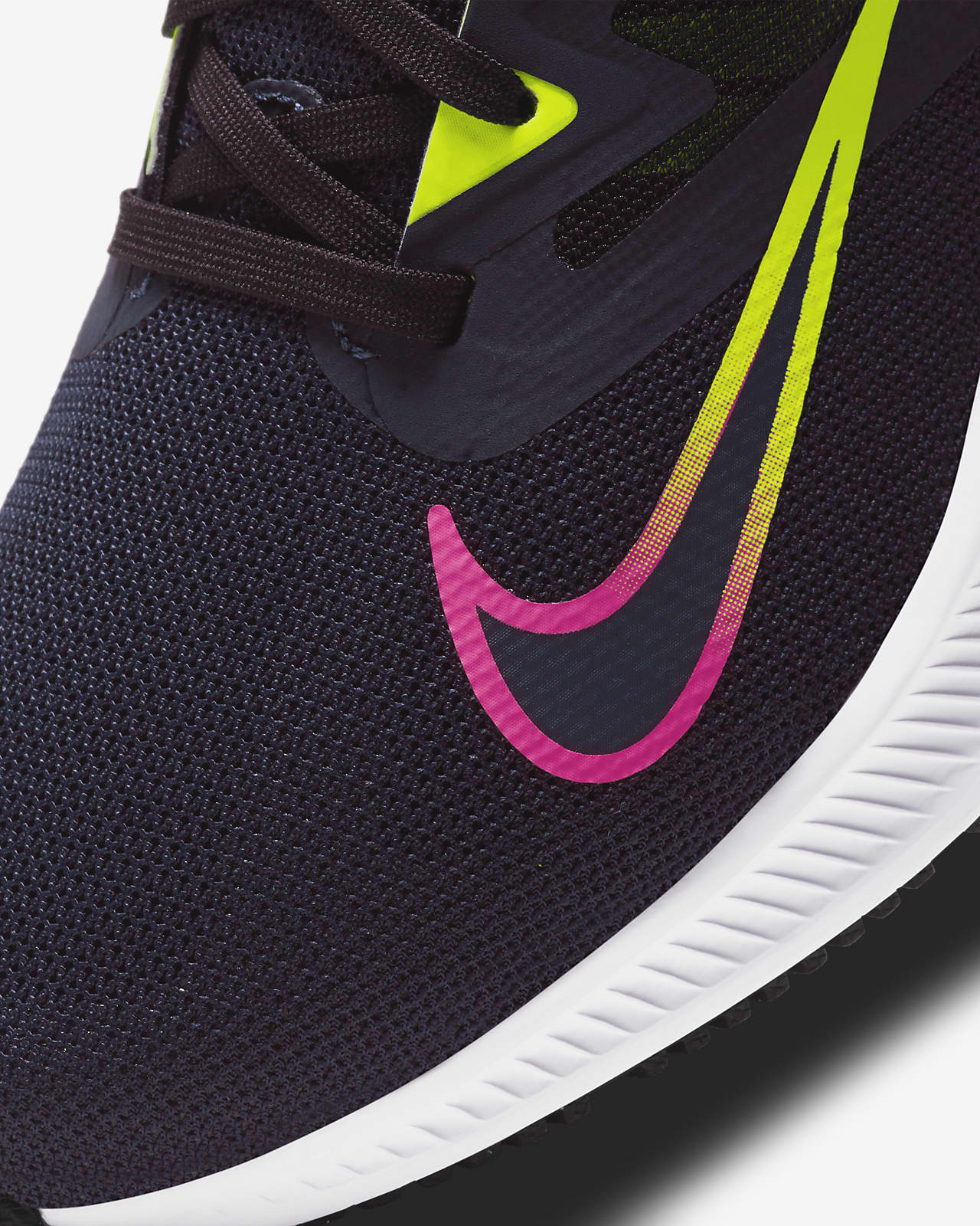 nike quest mujer xs