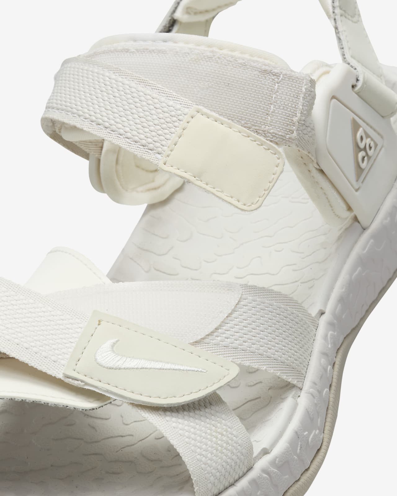 Nike ACG Air Deschutz+ Sandals. Nike ID