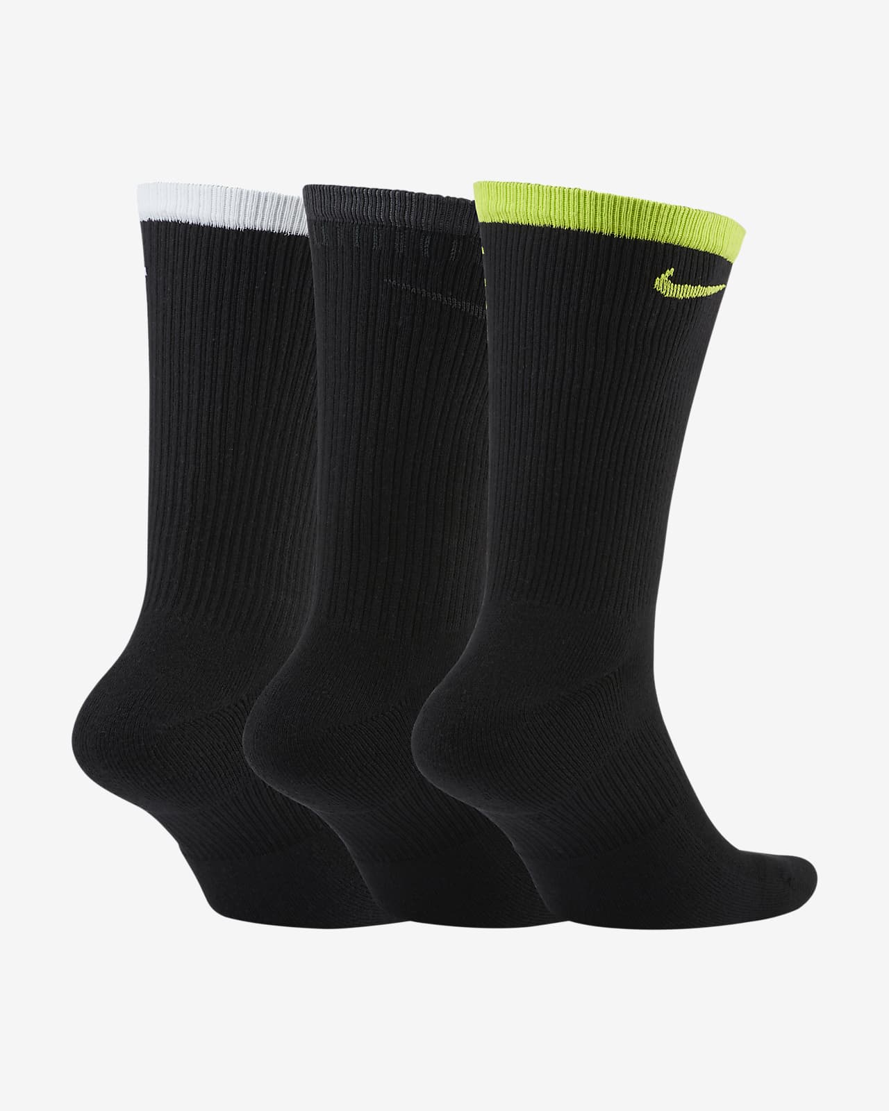 nike everyday cushioned