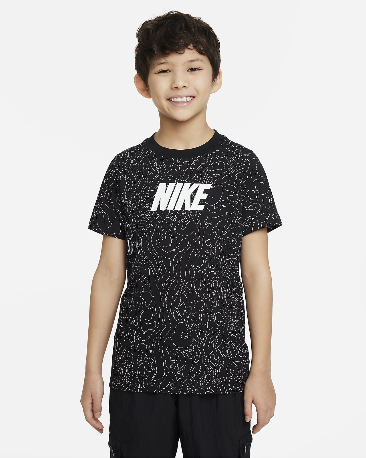 Ejecutante Preparación saltar Nike Sportswear Big Kids' (Boys') T-Shirt. Nike.com