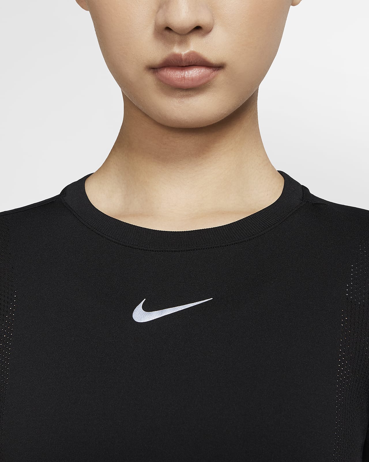 nike infinite running top