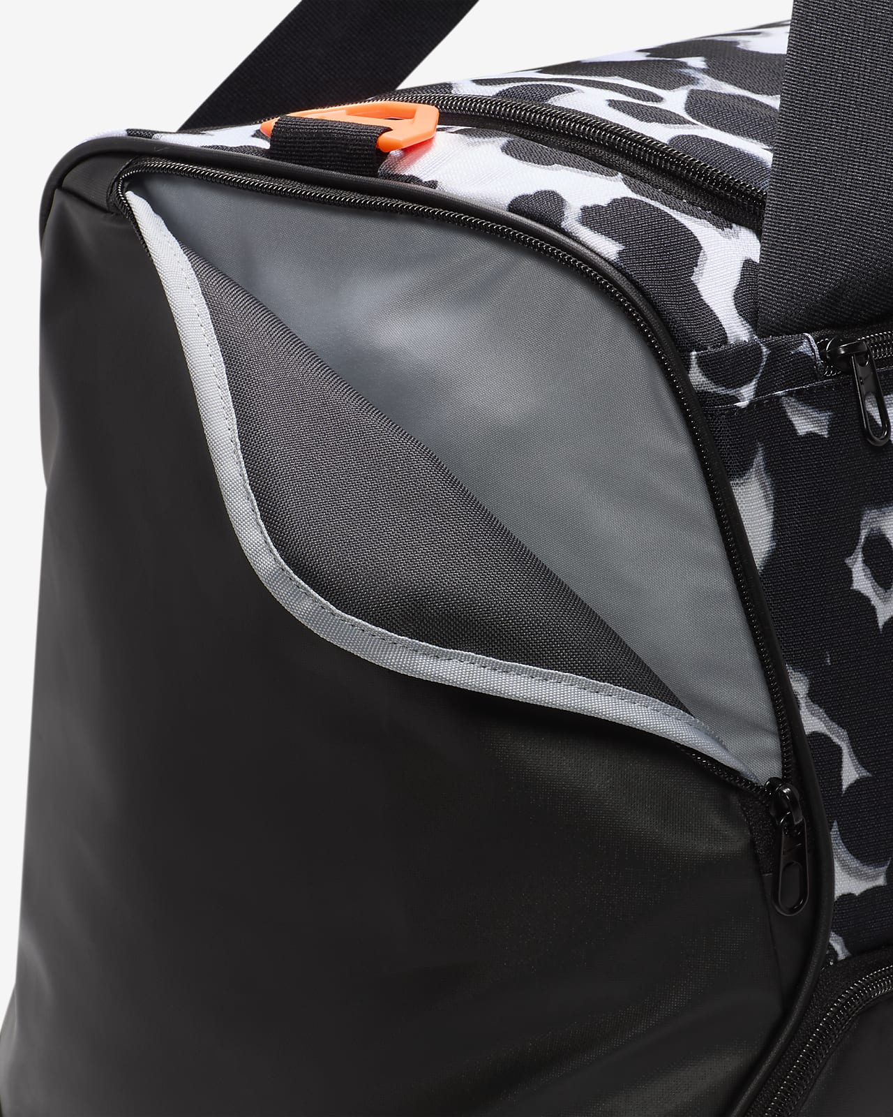 Nike Brasilia Training Duffel Bag (Extra-Small) (Light Blue/Black/White) :  : Sports & Outdoors