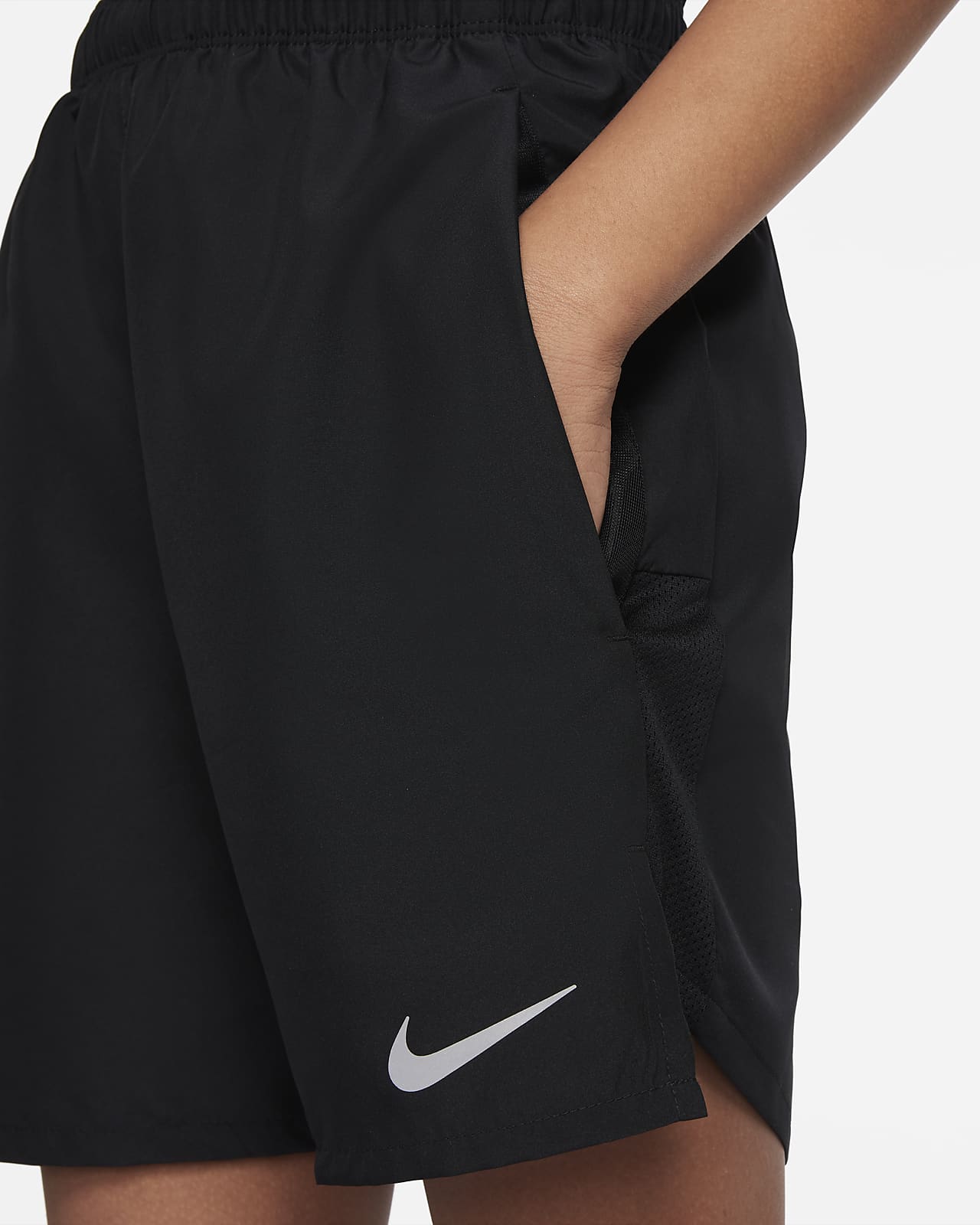 short challenger nike