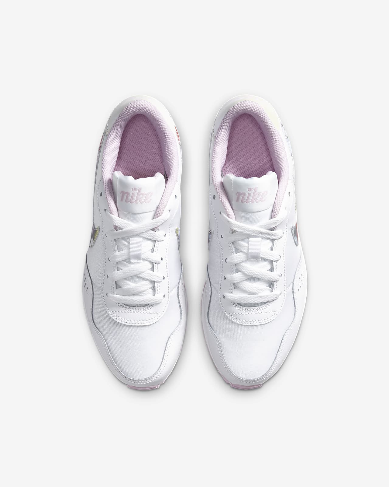 nike valiant trainers womens