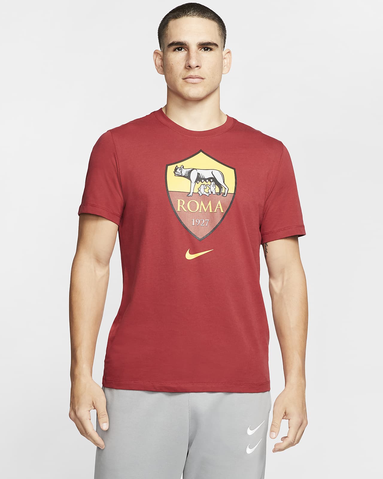 nike t shirt uomo marrone