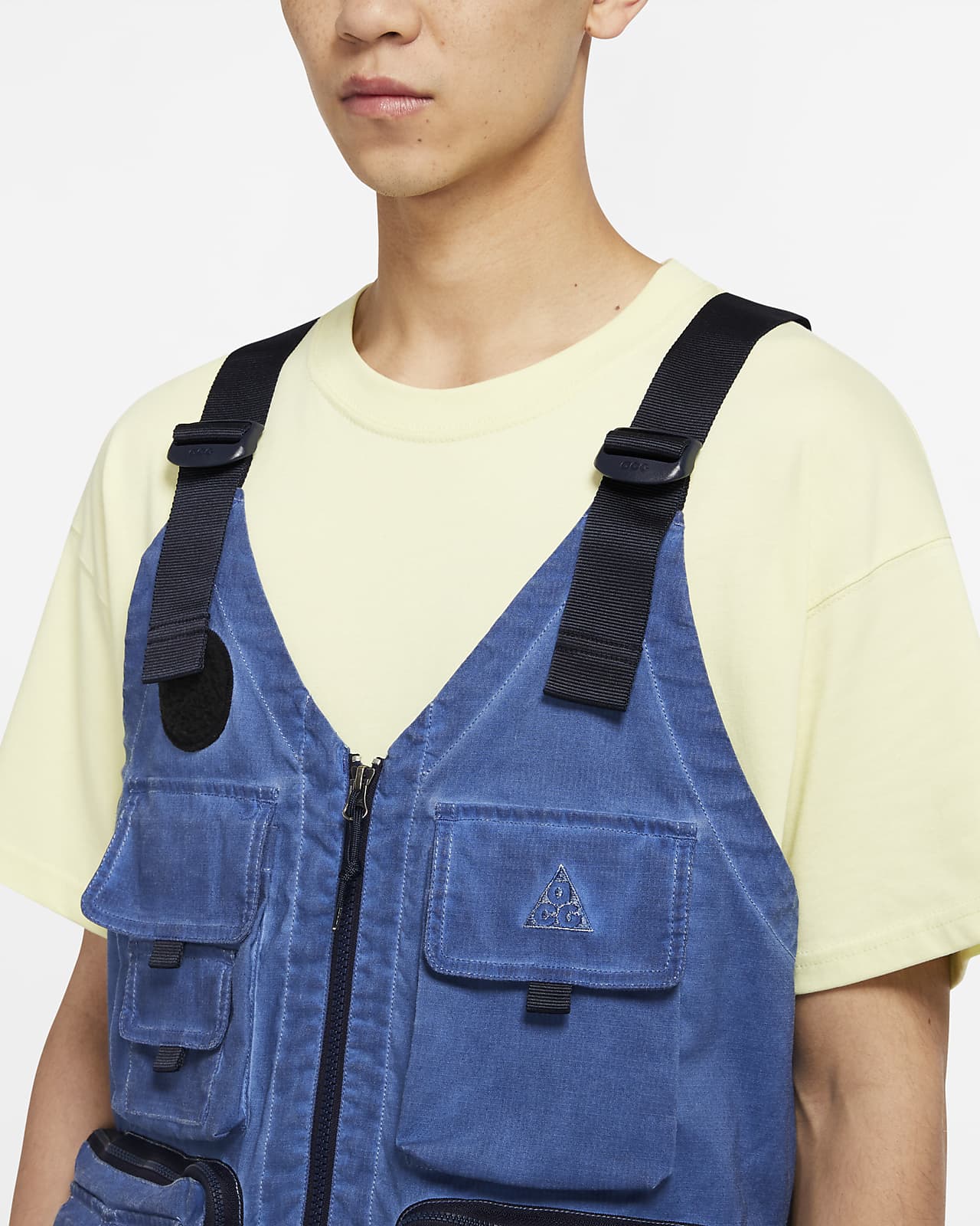 nike acg nrg watchman peak vest