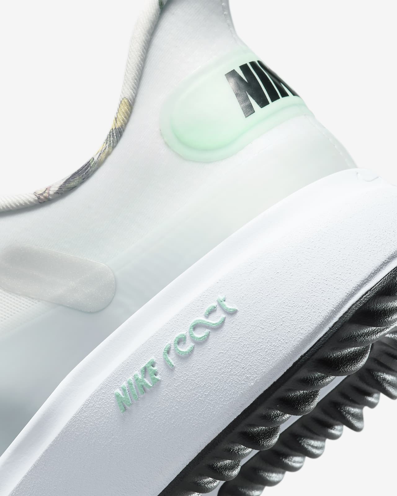 Nike React Ace Tour Women's Golf Shoe. Nike CH