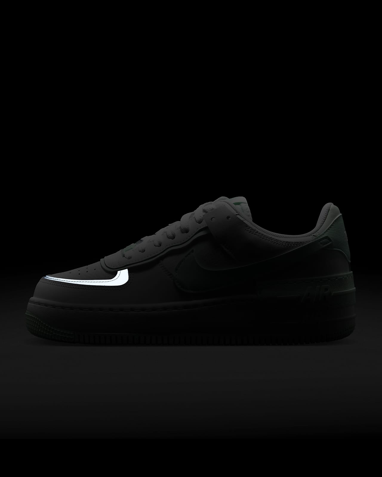 Nike air force shop 1 black reflective