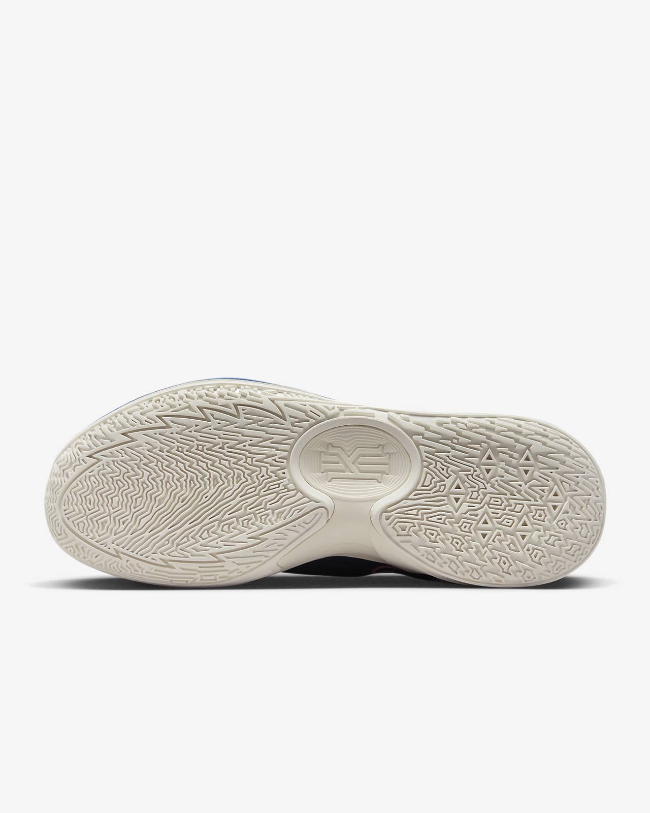 Kyrie Low 5 Basketball Shoes. Nike DK