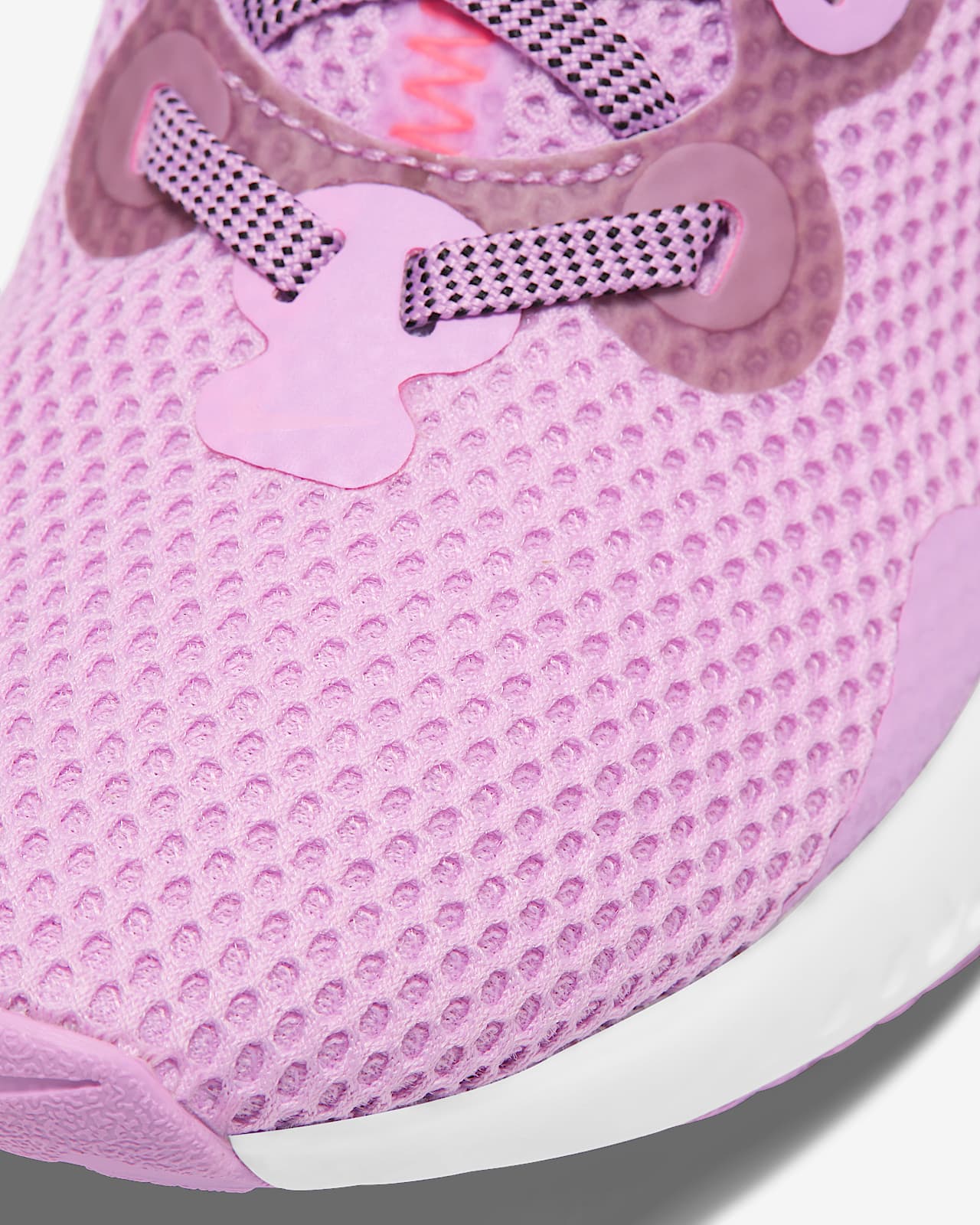 nike renew pink and white