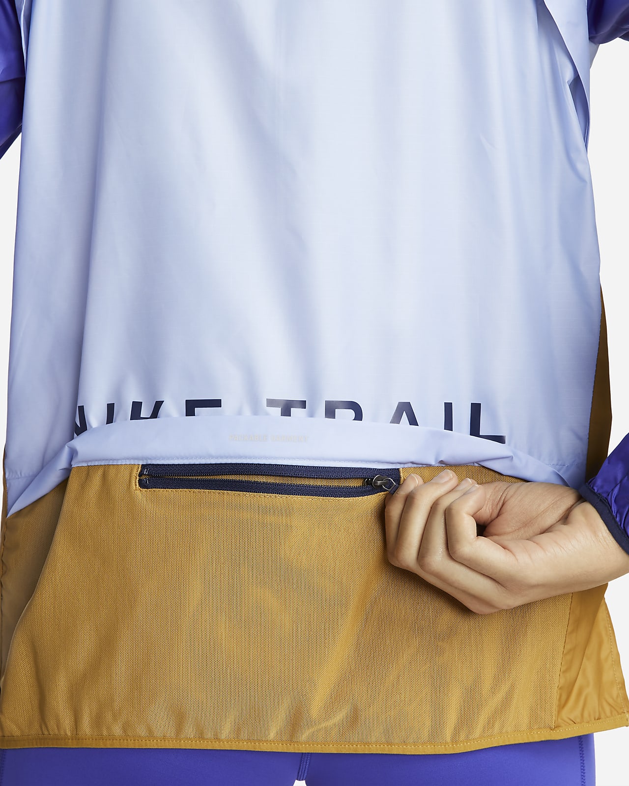 Nike Shield Women's Trail Running Jacket. Nike SE