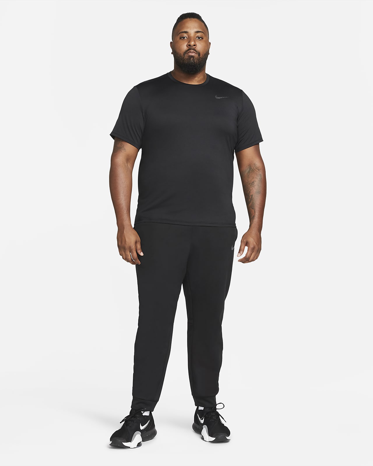 Tapered Training Trousers. Nike LU