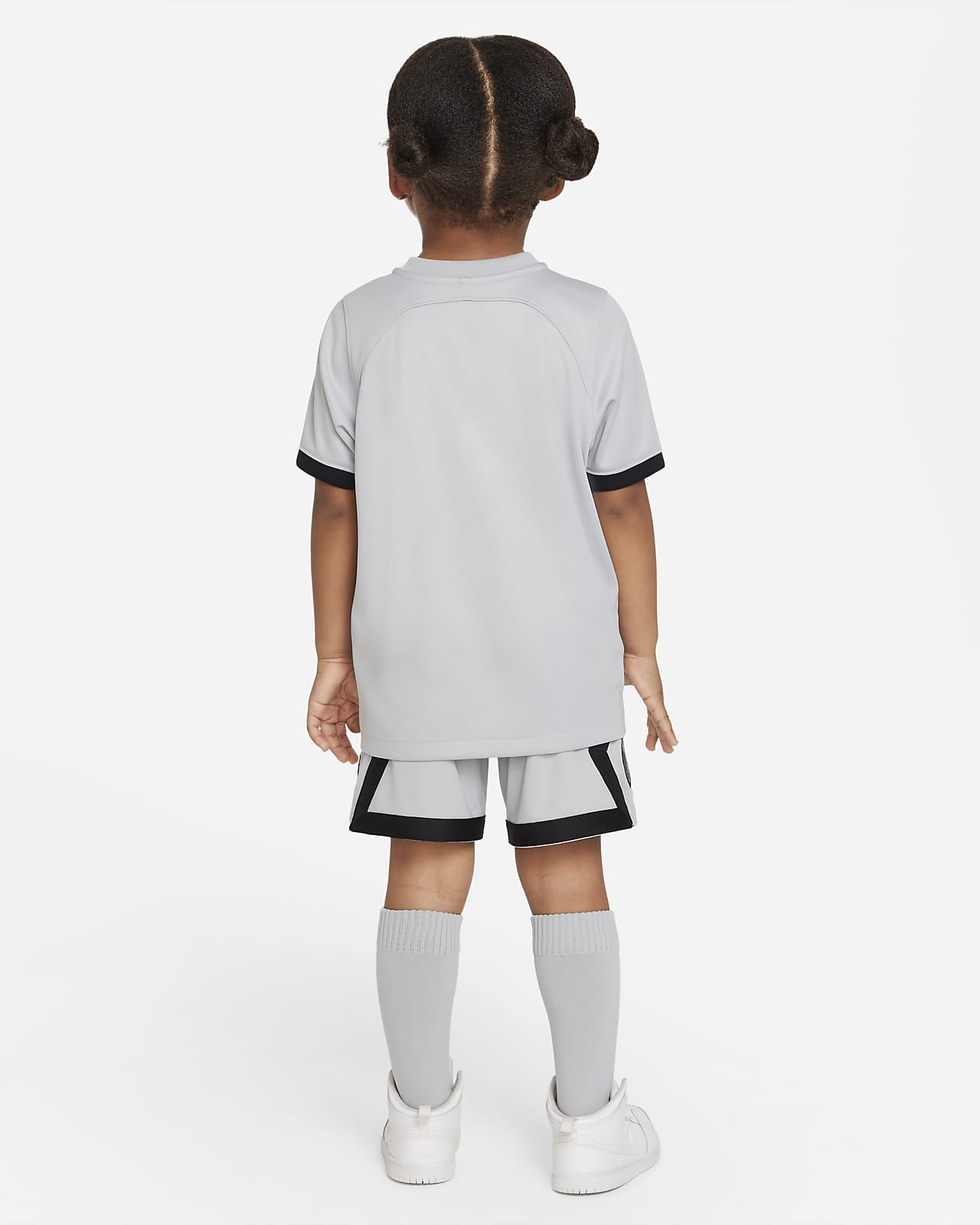 Trein Mona Lisa vreemd Paris Saint-Germain 2022/23 Away Younger Kids' Nike Football Kit. Nike GB