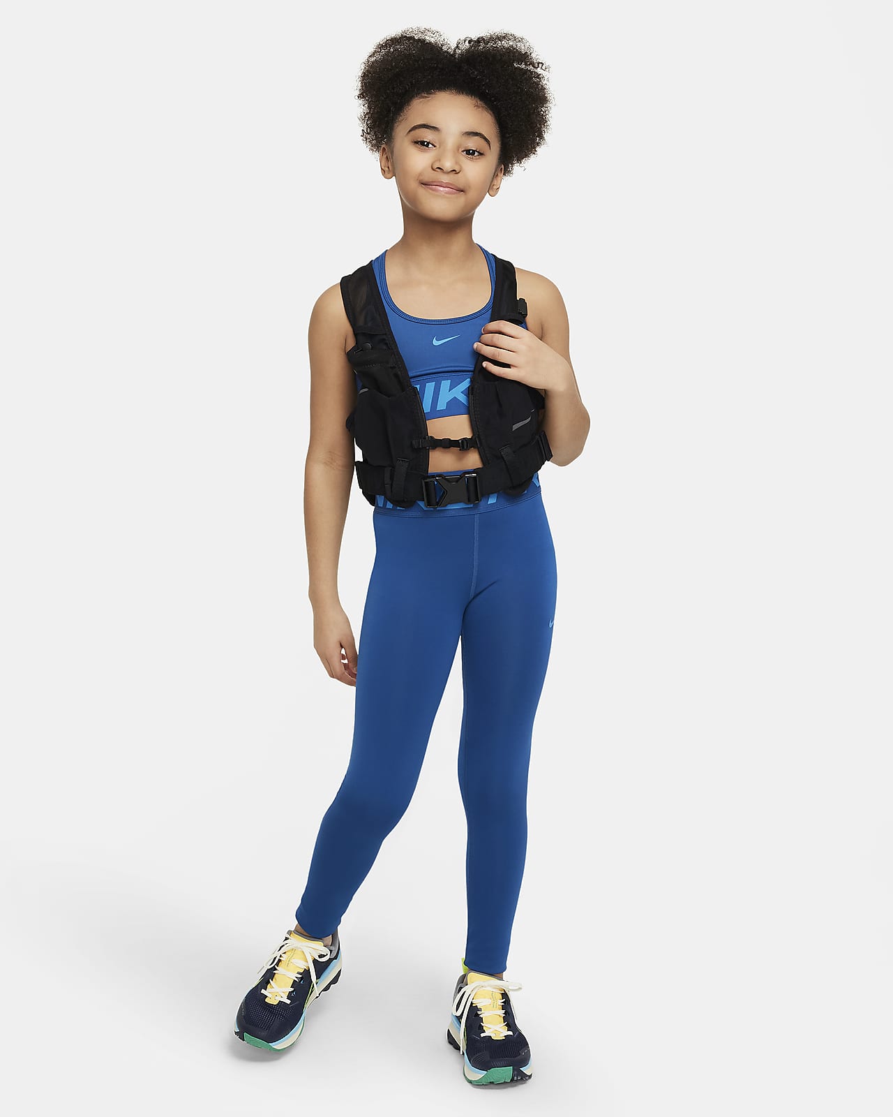 Nike Pro Swoosh Girls' Sports Bra. Nike HR