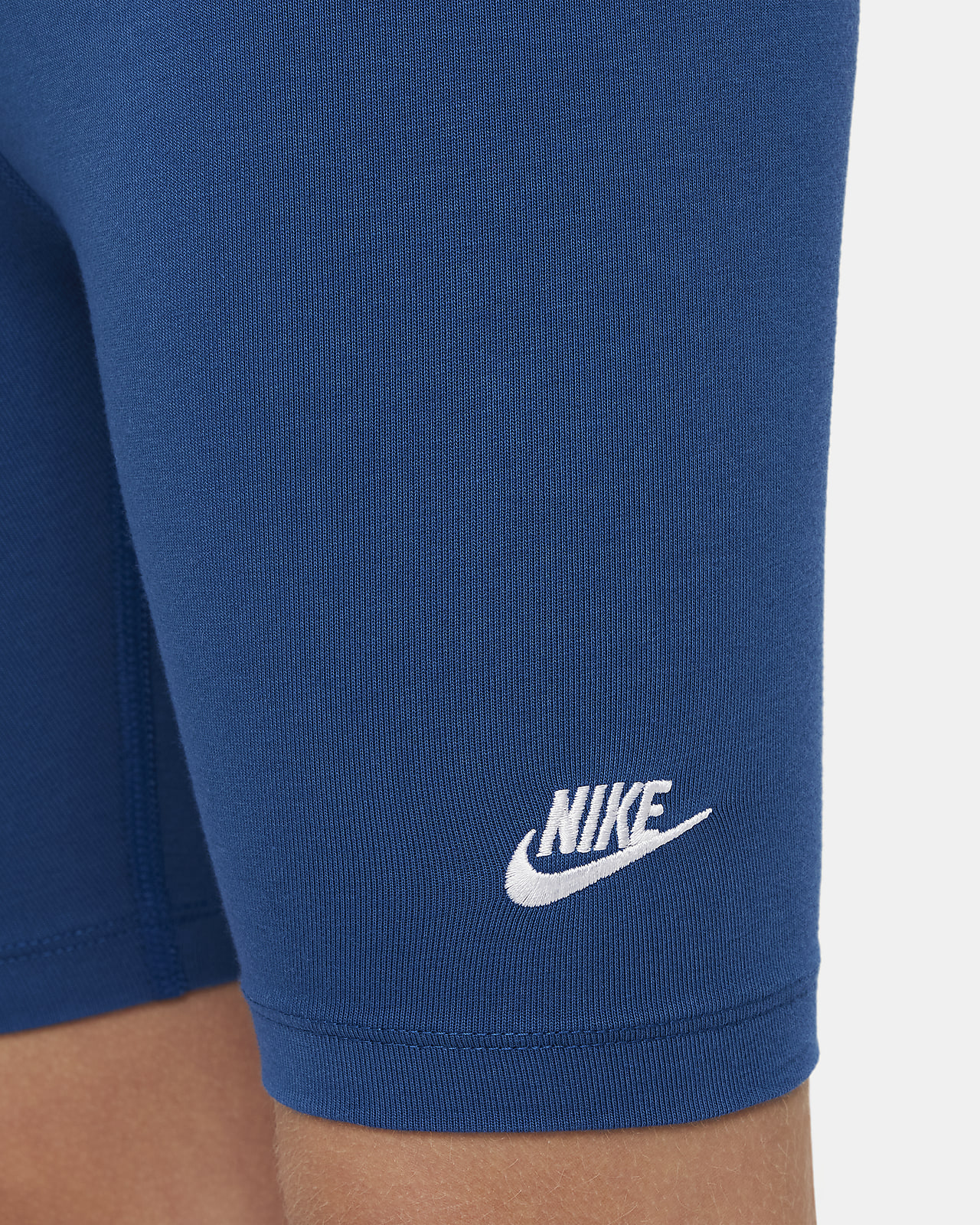 Girls navy cheap nike shorts