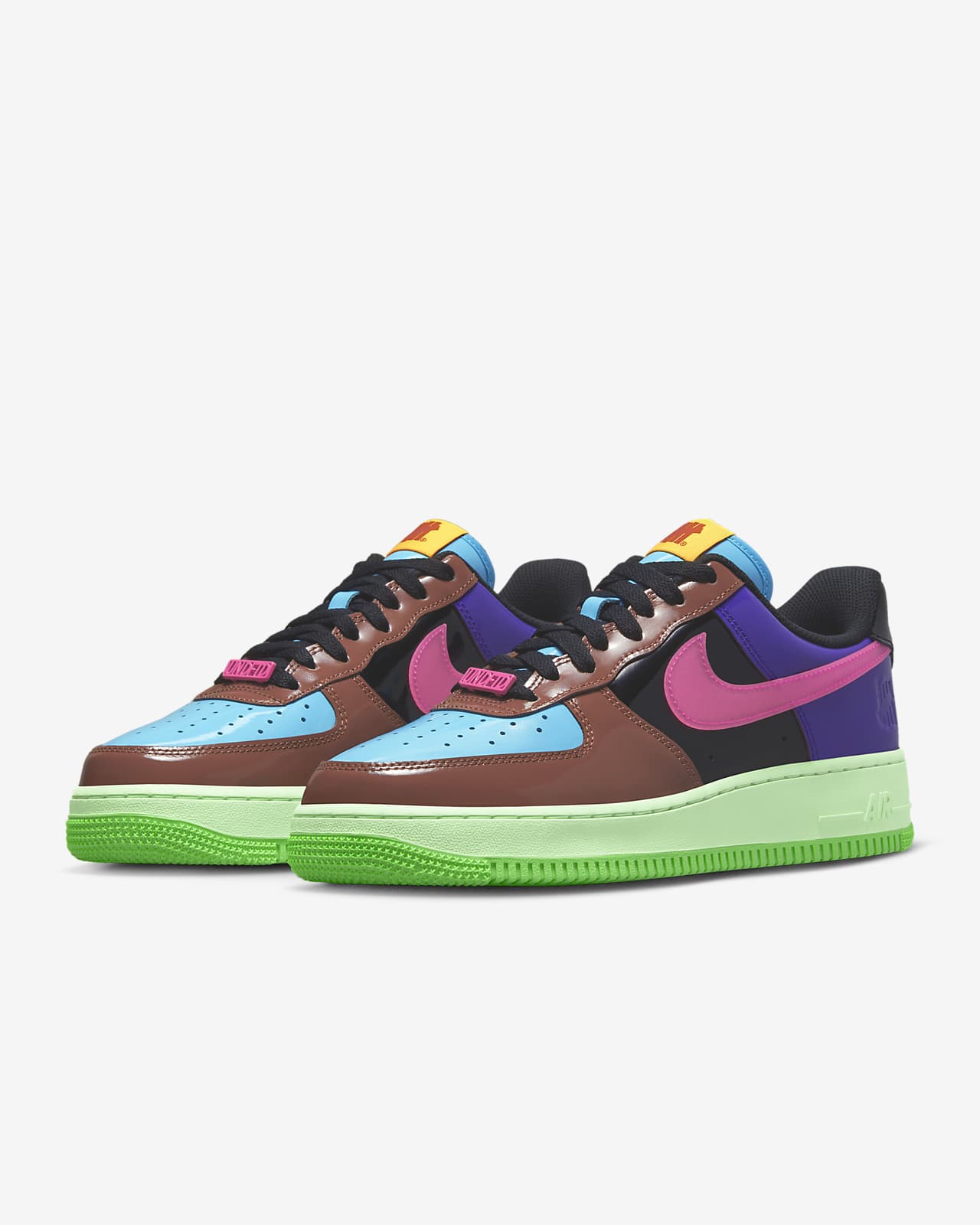 NIKE×UNDEFEATED AIRFORCE1スニーカー