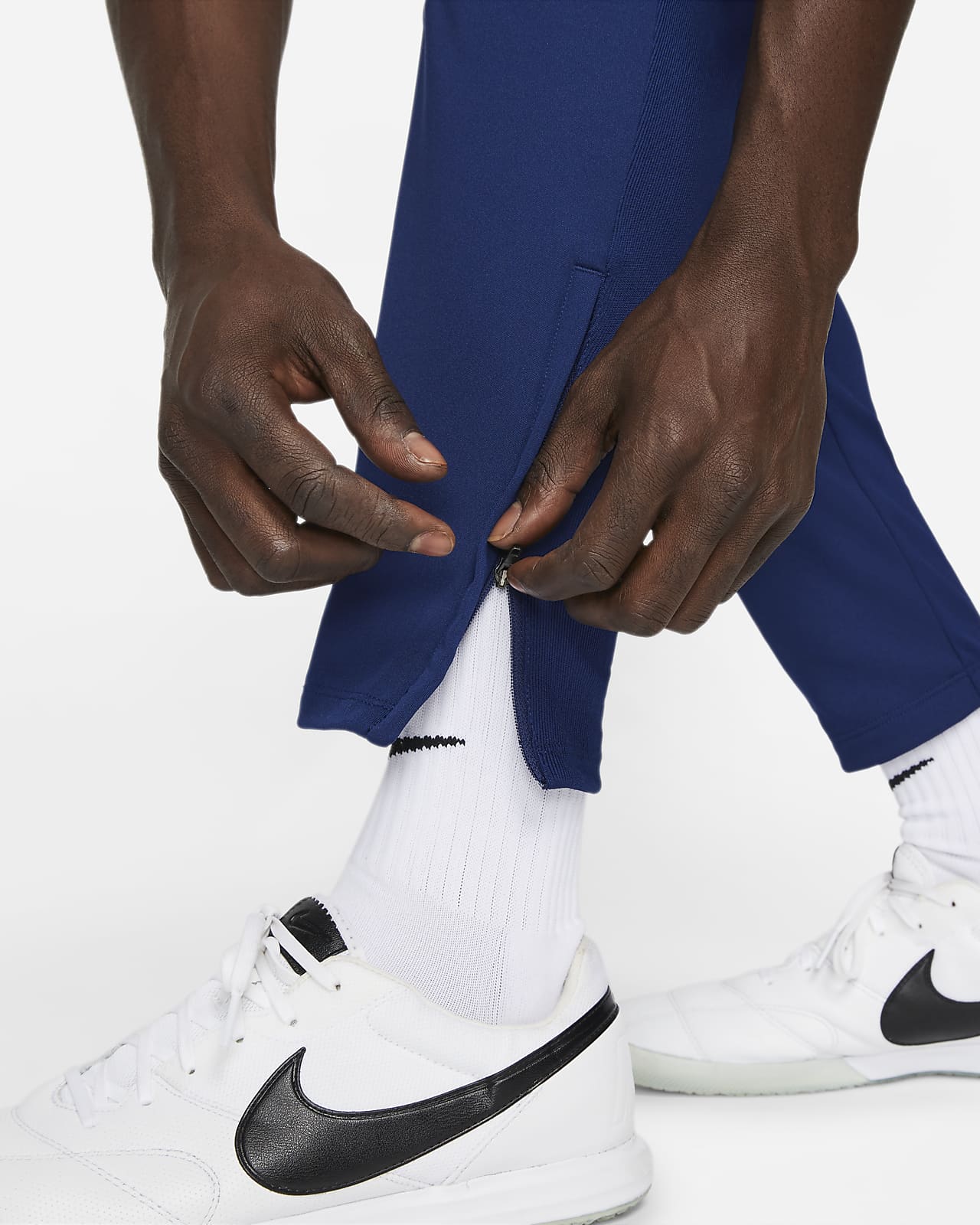 Nike Therma-Fit Academy Winter Warrior 
