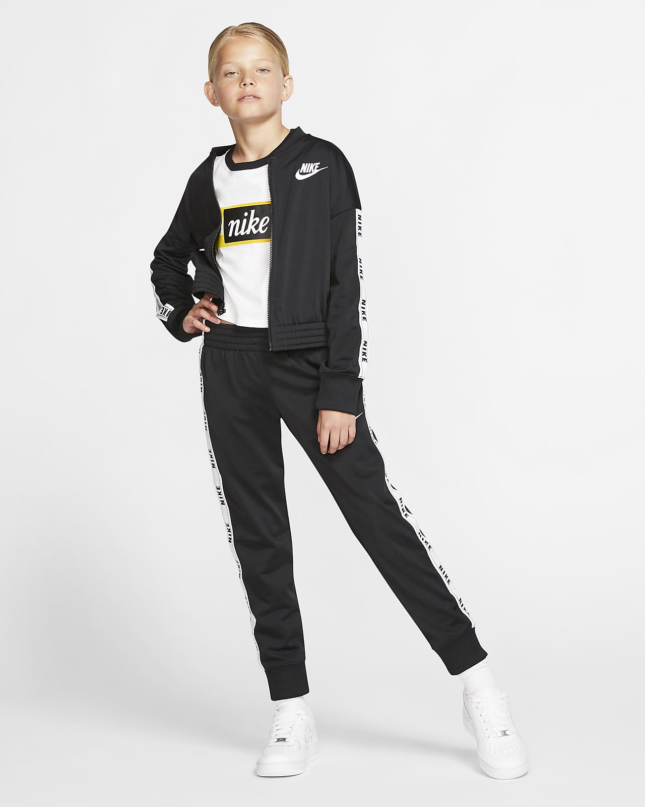 Conjunto de entrenamiento niña Sportswear. Nike.com