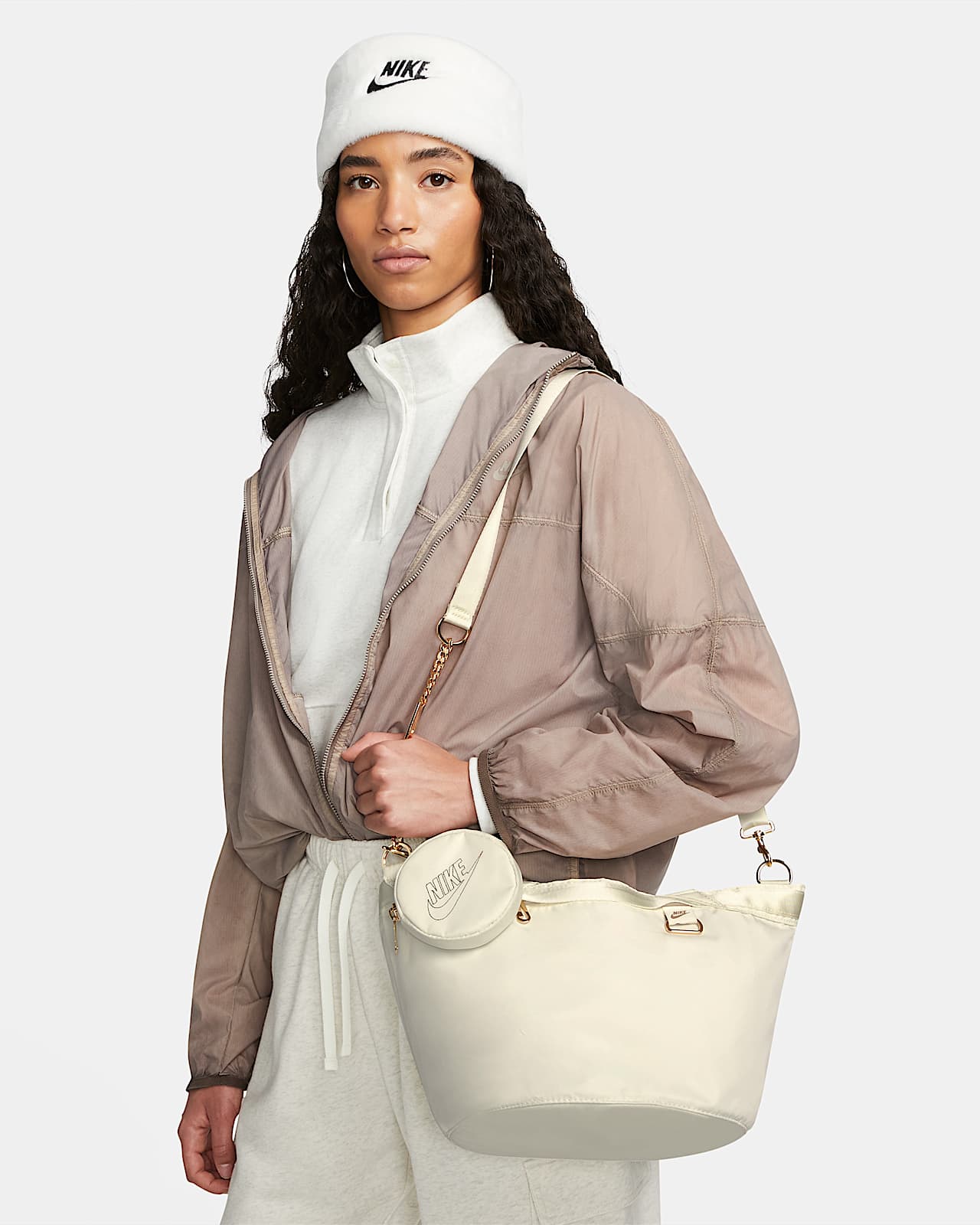 Nike Sportswear Futura Luxe Women's 