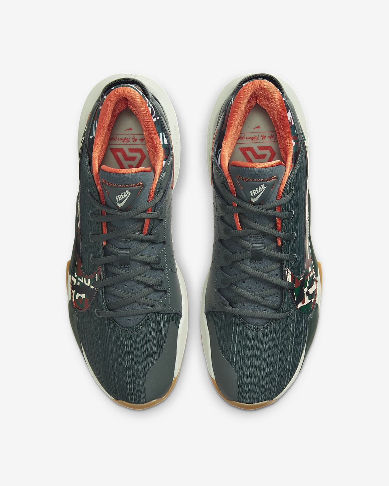 nike freak basketball shoes