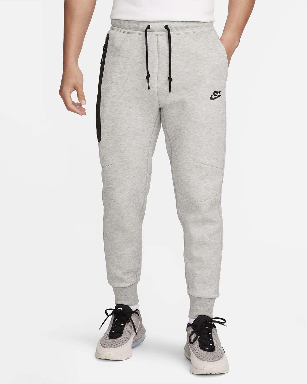 กางเกงจ๊อกกิ้งผู้ชายทรงเข้ารูป Nike Sportswear Tech Fleece