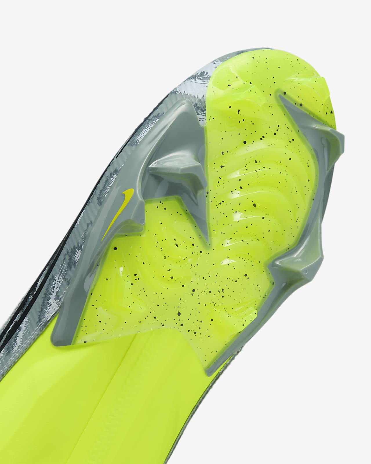 Nike Men's Vapor Edge Elite 360 Flyknit Football Cleats