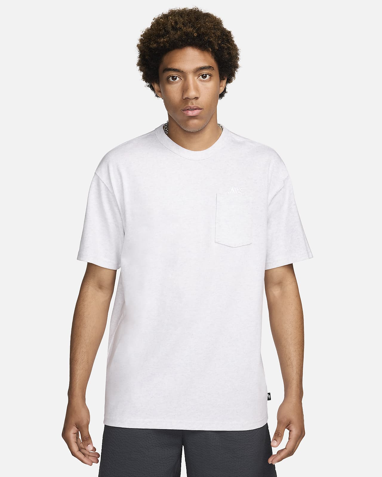 Nike Sportswear Premium Essentials Men's Pocket T-Shirt - White