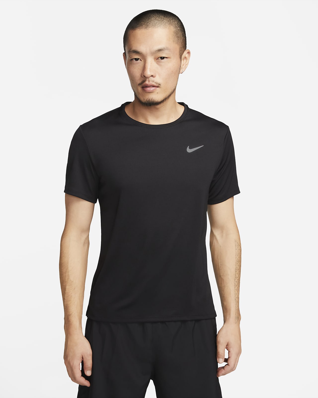 เสื้อวิ่งแขนสั้นผู้ชาย Nike Dri-FIT UV Miler