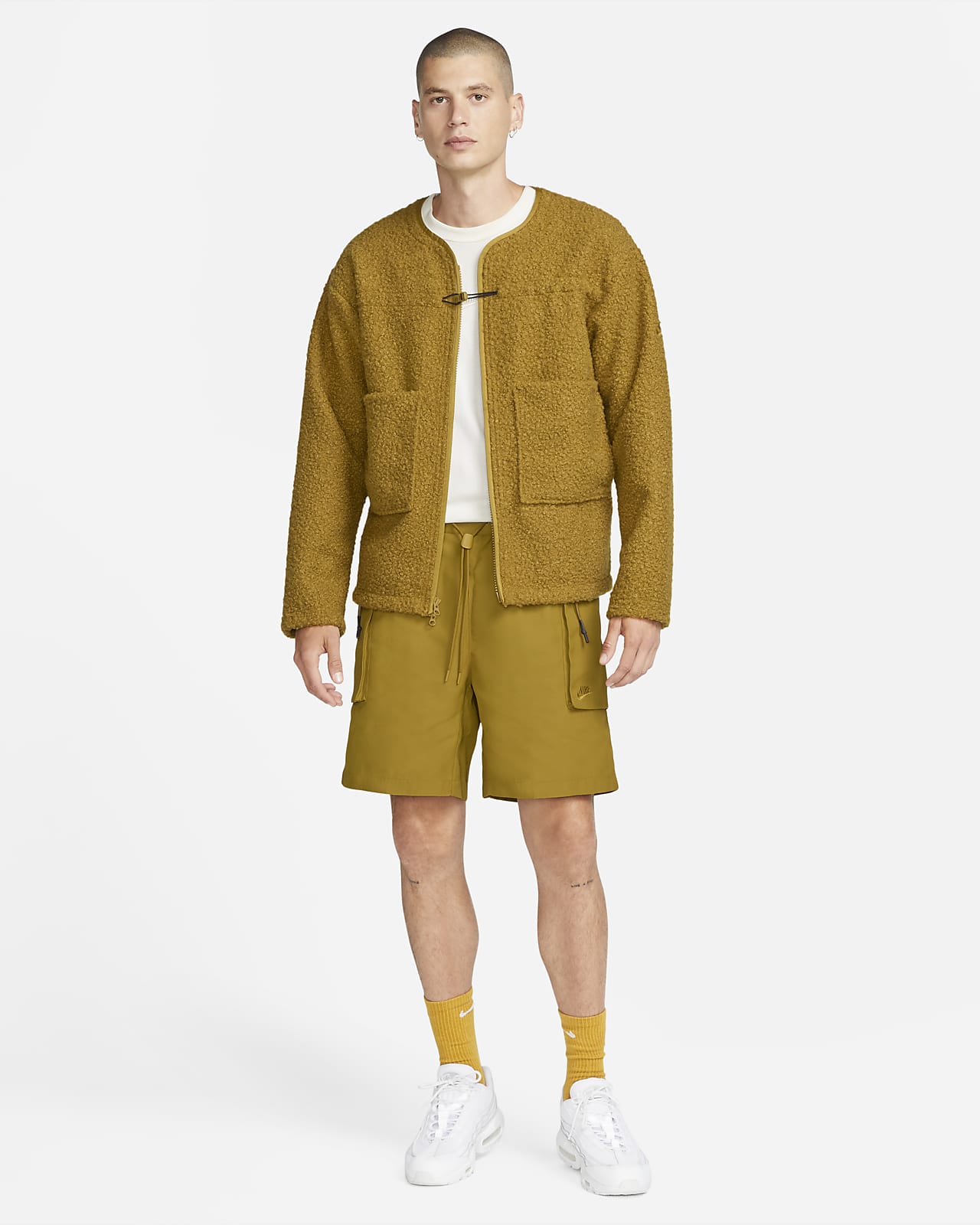 Men's woven shorts outlet nike sportswear tech pack