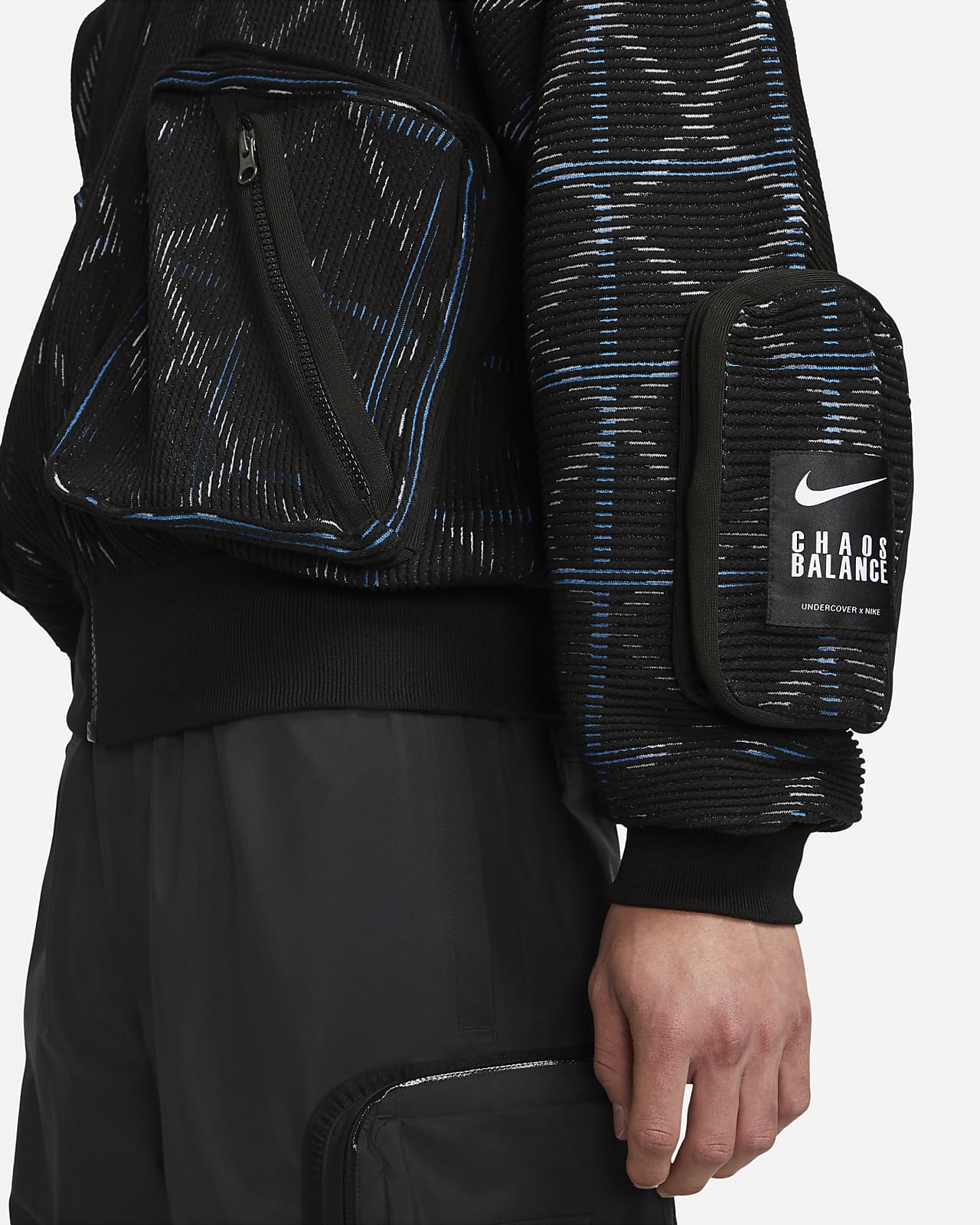 手軽な収納Nike Undercover ナイキ アンダーカバー ボンバージャケット
