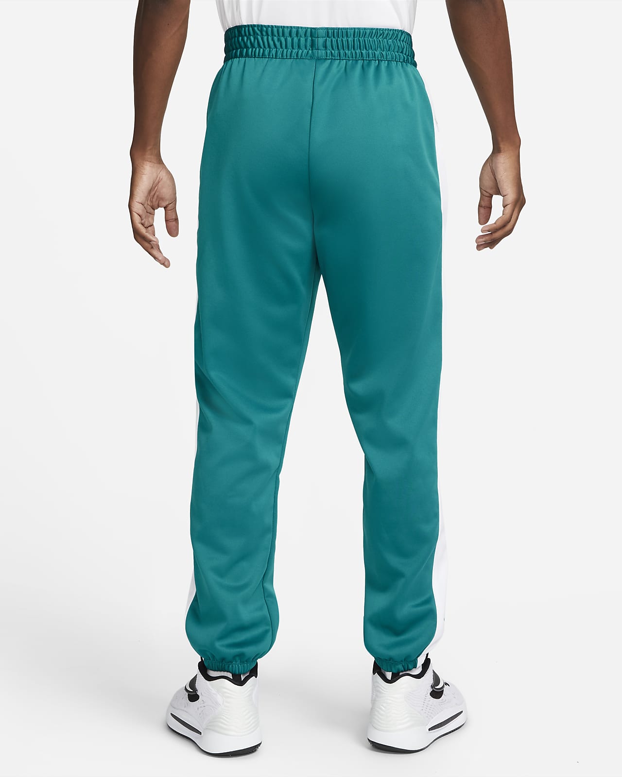 Nike Therma-FIT 5 Men's Basketball Fleece Trousers. Nike GB