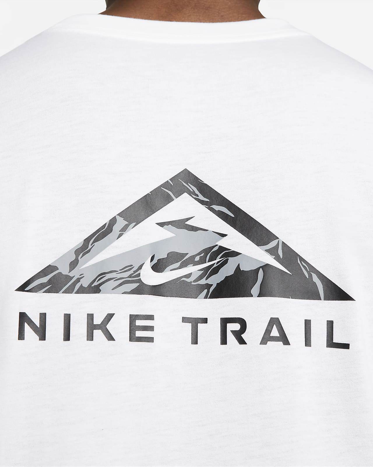 nike trail running logo