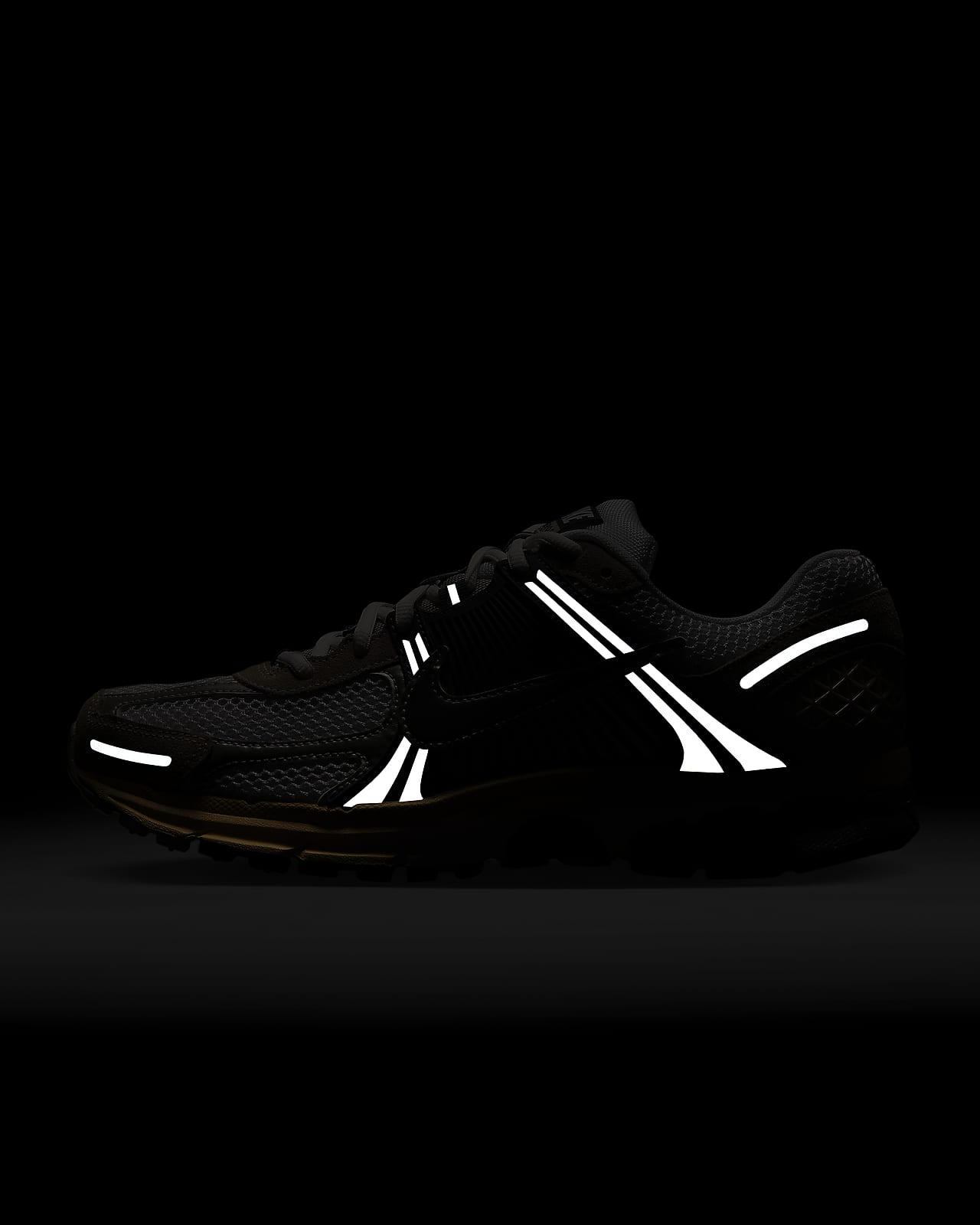 Nike Zoom Vomero 5 Men's Shoes. Nike CA