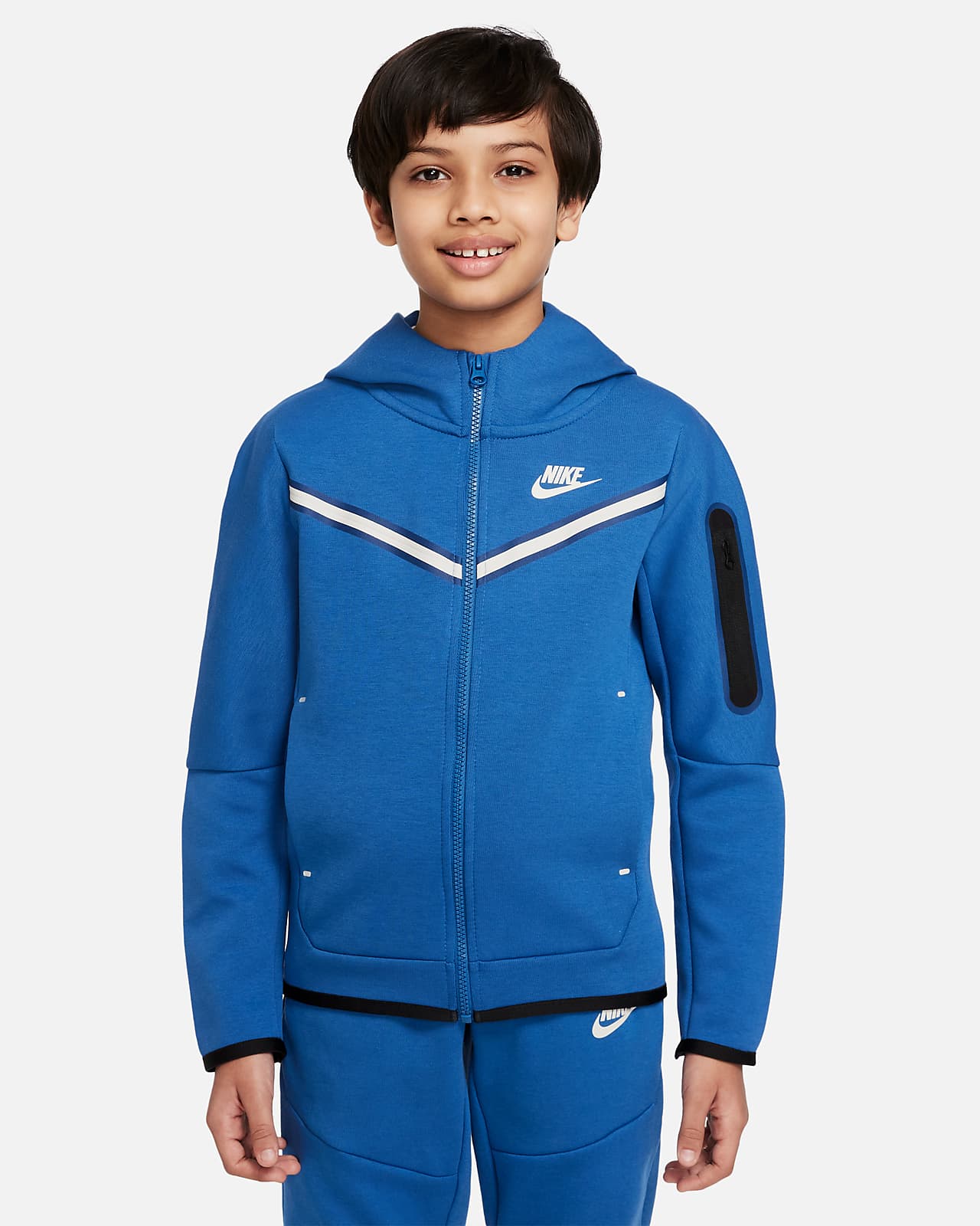 boys nike zip up hoodie