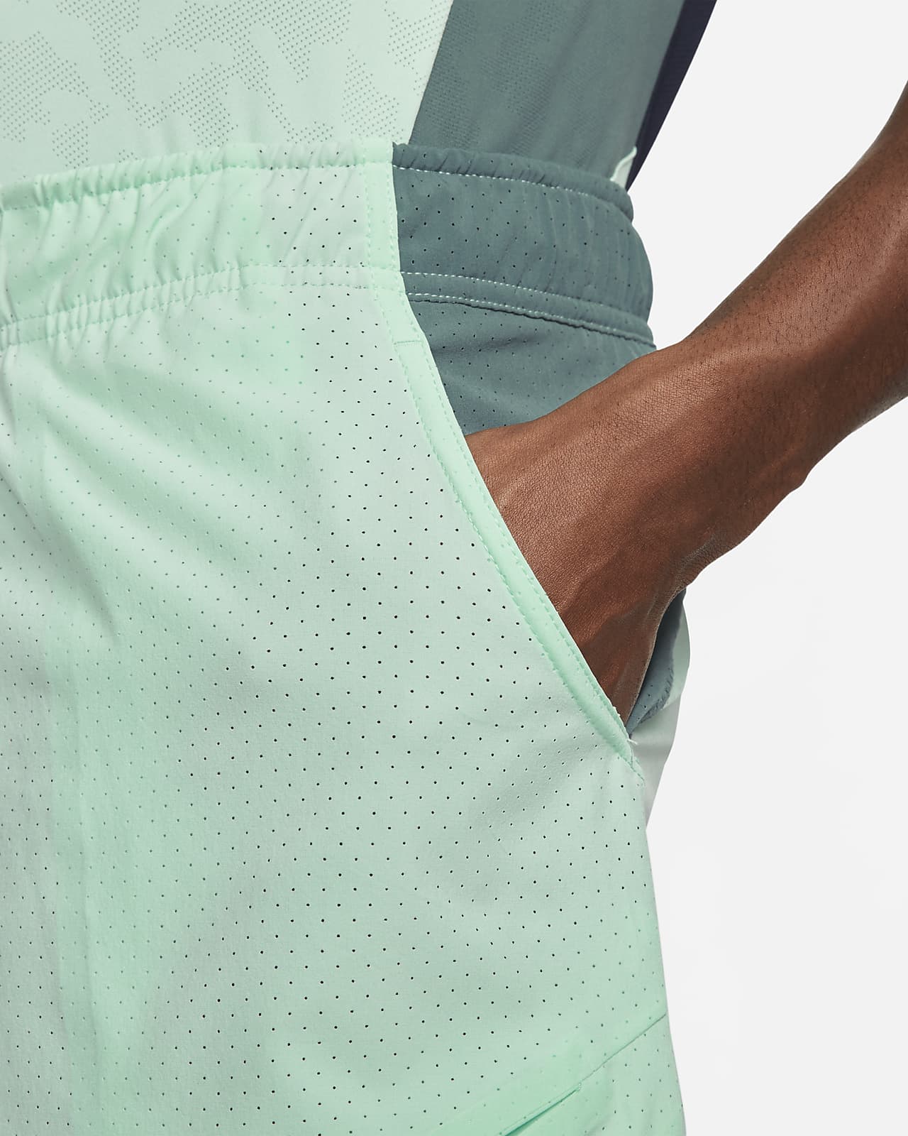 NikeCourt DriFIT Slam Men's 2in1 Tennis Shorts. Nike CH