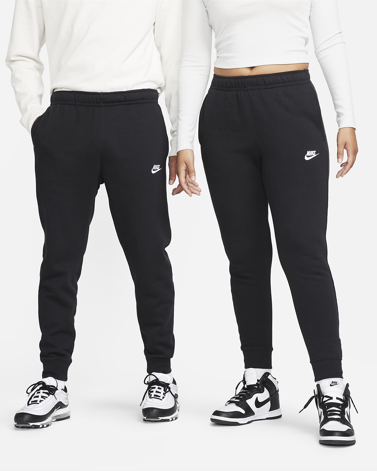 boys nike black joggers