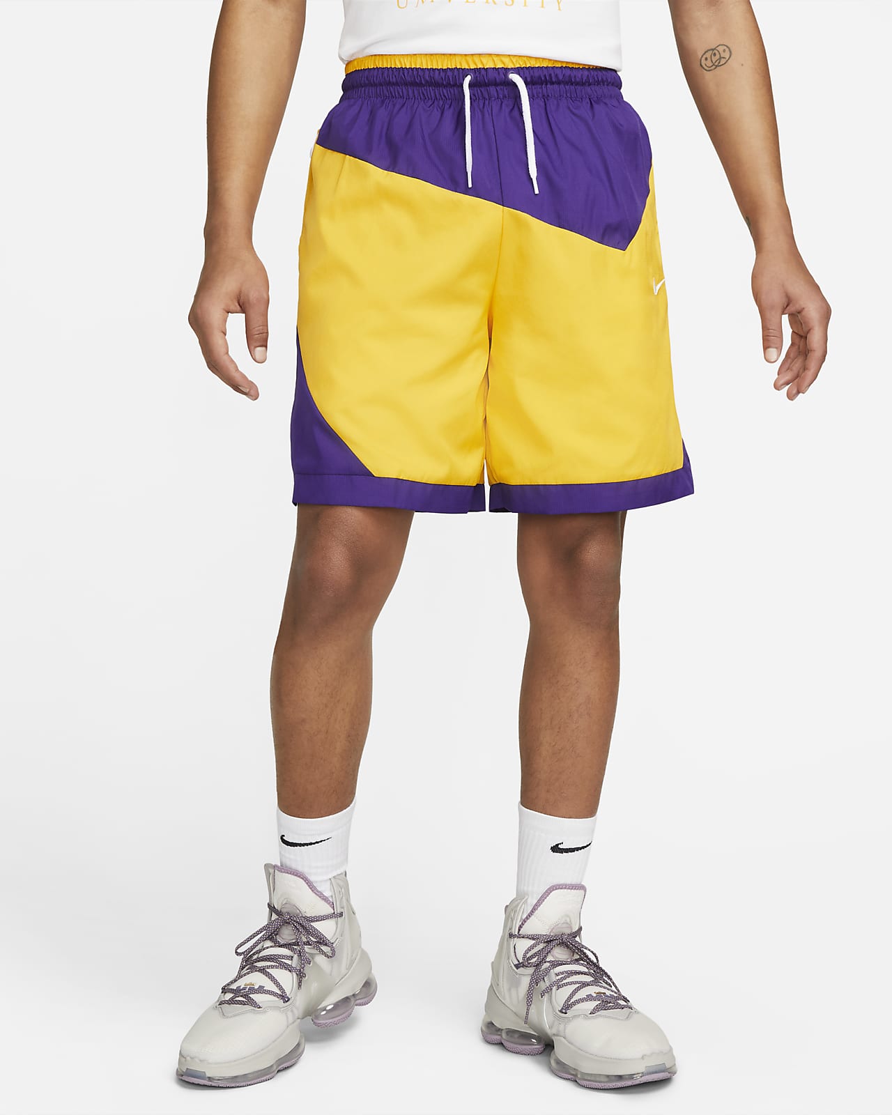 Nike DNA 8" Woven Basketball Shorts. Nike.com