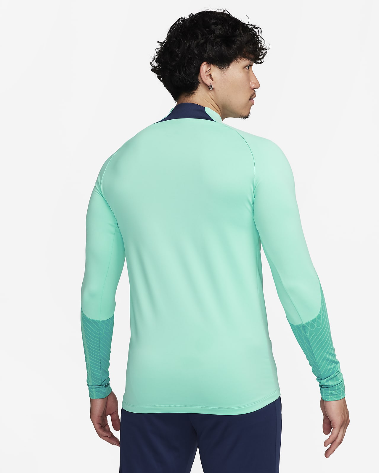 Ropa de entrenamiento online nike