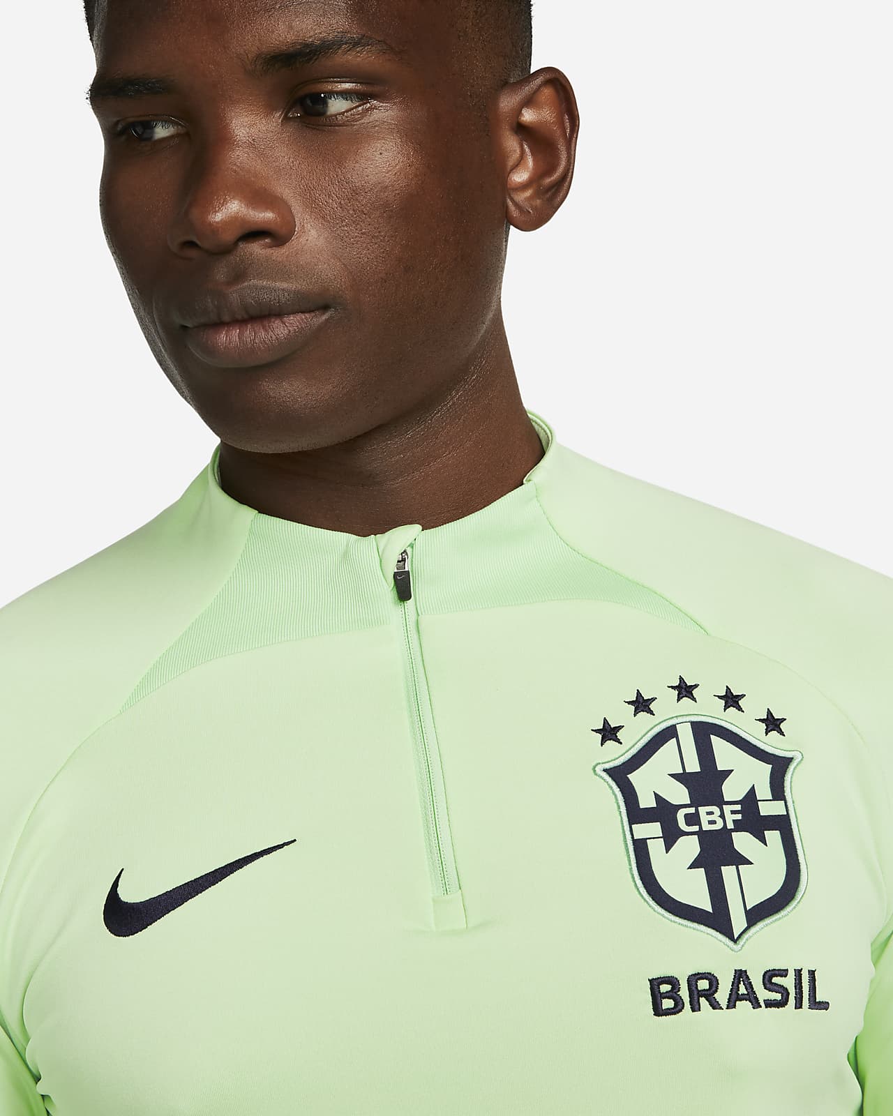 gancho Gimnasio matraz Brasil Strike Camiseta de fútbol de entrenamiento de tejido Knit Nike  Dri-FIT - Hombre. Nike ES