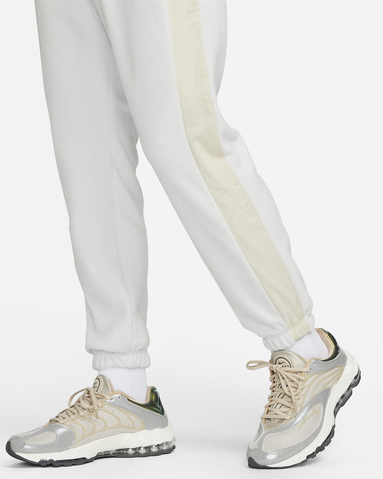 nike cuffed fleece pants